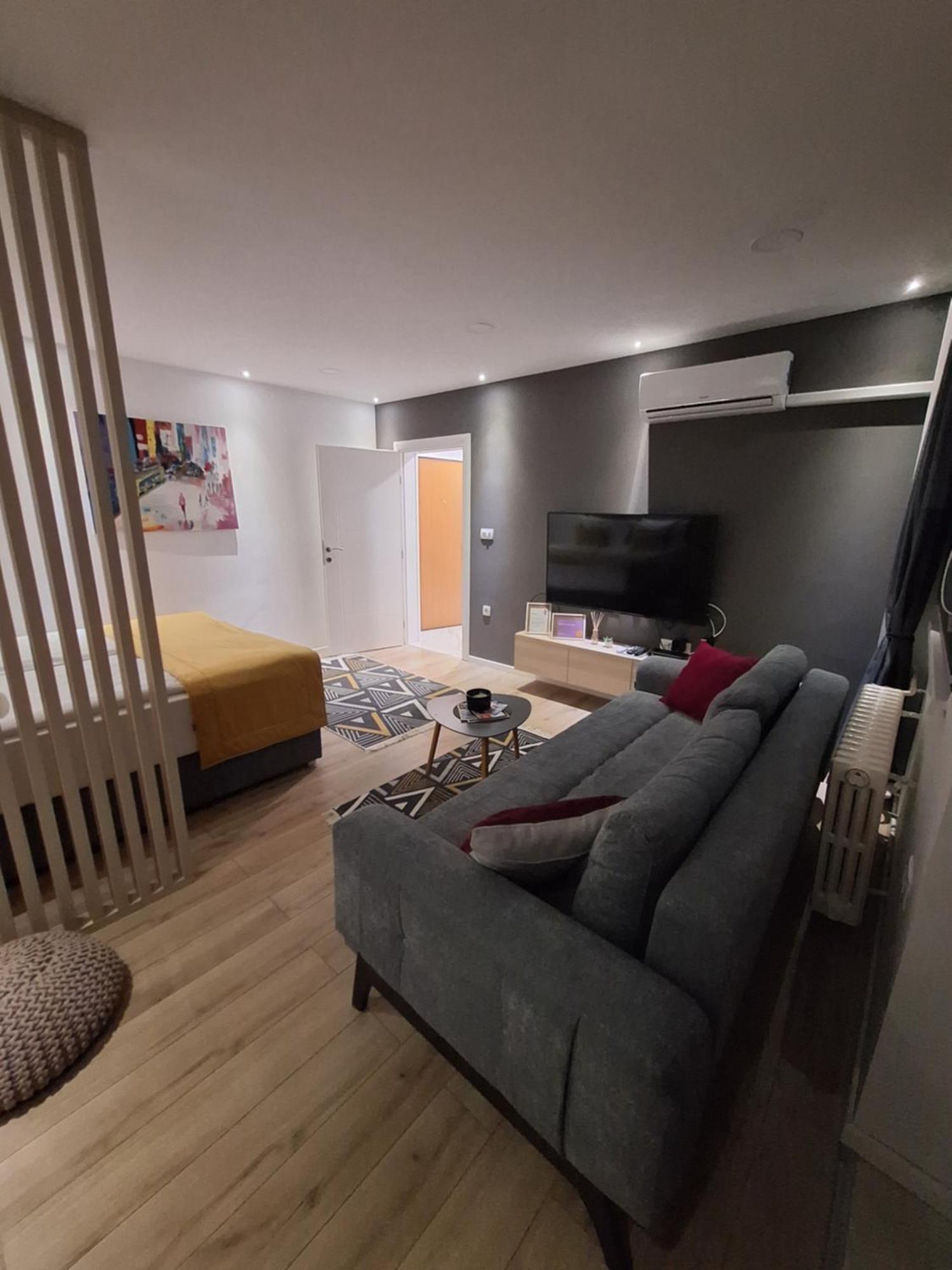 Apartman Orhideja With Free Parking Sarajevo Extérieur photo